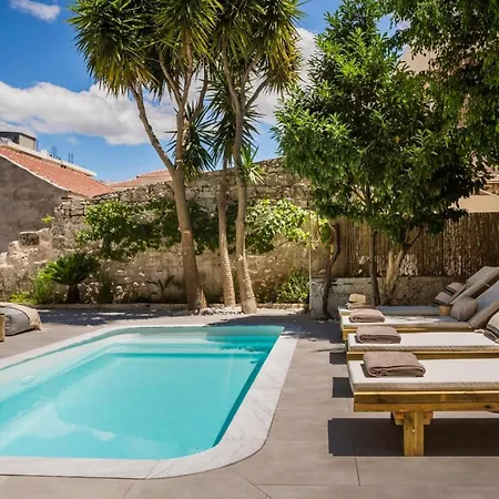 Mystique Lagoon Villa *